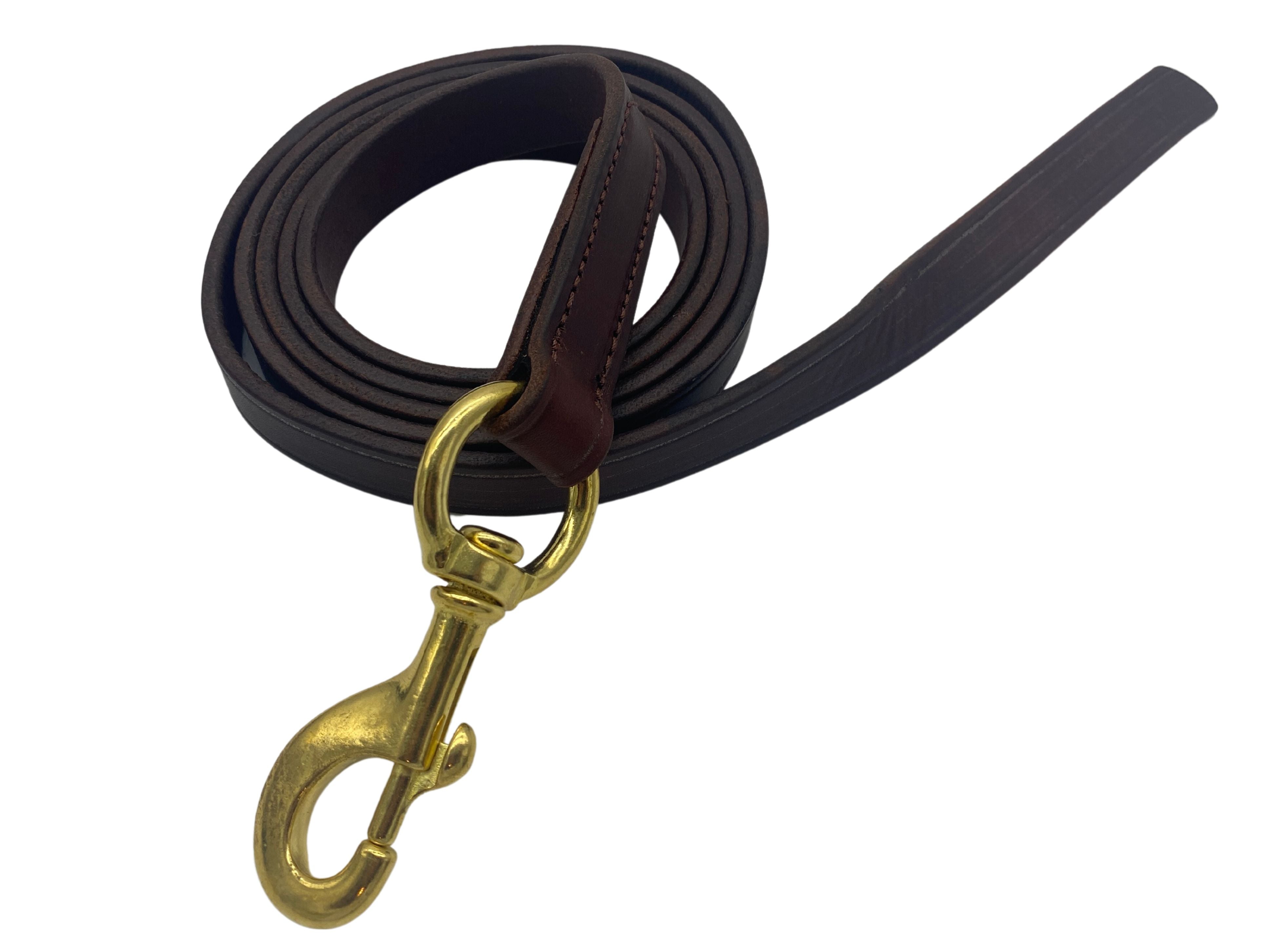 Swatch image displaying the Ravenox leather horse lead in a warm chestnut shade. (8213561540845)