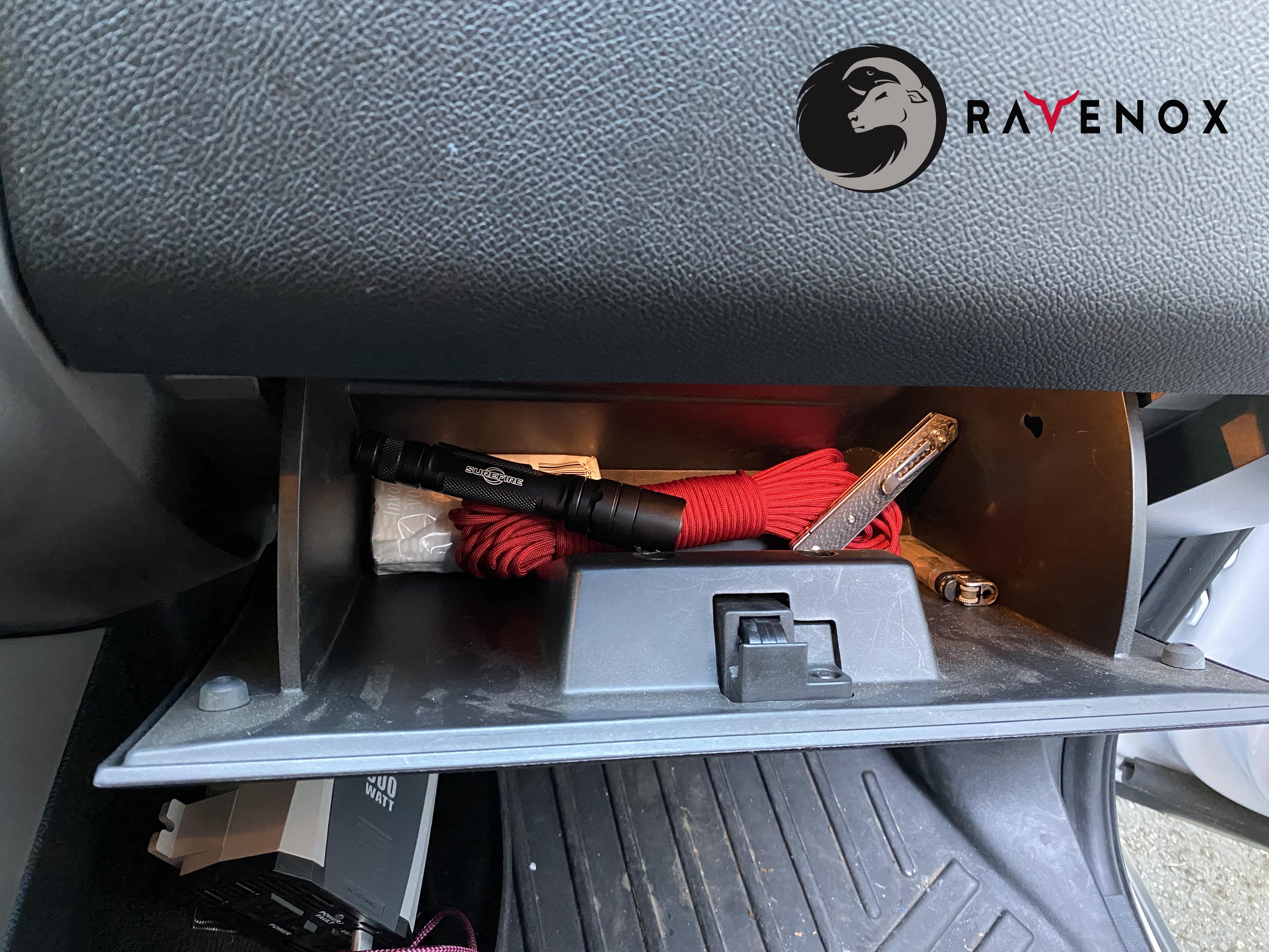 Ravenox 550 Paracord Military parachute cord in glove box survival (6622987157704)